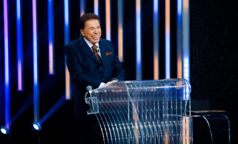 Silvio Santos anuncia nova data de exibição do Troféu Imprensa